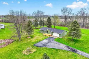 W3903 Adolph Rd, Seymour, WI 54165 - Photo 51
