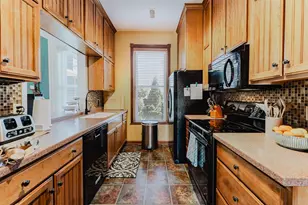 143 Church Ave, Oshkosh, WI 54901 - Photo 23
