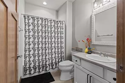 4647 N Cherryvale Avenue, Appleton, WI 54913 - Photo 9