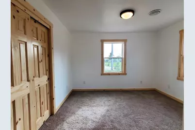 247 E Madison Street, Clintonville, WI 54929 - Photo 21