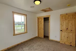 247 E Madison St, Clintonville, WI 54929 - Photo 23