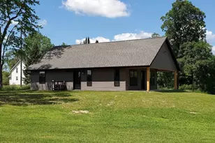 247 E Madison St, Clintonville, WI 54929 - Photo 47