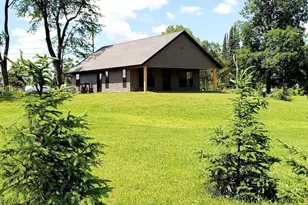 247 E Madison St, Clintonville, WI 54929 - Photo 29