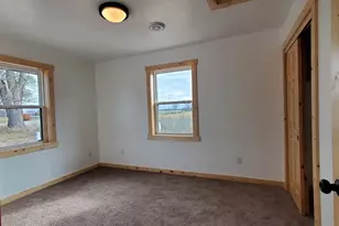 247 Madison St, Clintonville, WI 54929 - Photo 21