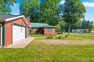 10257 Cedar Valley Ln, Suring, WI 54174 - Photo 9
