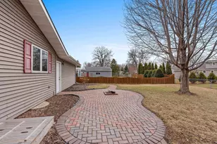 736 Melissa St, Menasha, WI 54952 - Photo 51
