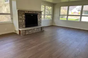 508 Waldo Blvd, Manitowoc, WI 54220 - Photo 3