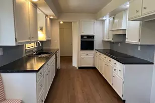 508 Waldo Blvd, Manitowoc, WI 54220 - Photo 5
