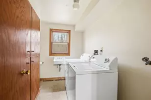 9156 Center Rd, Neenah, WI 54956 - Photo 25