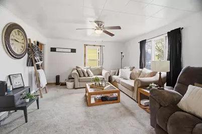 314 Hancock Street, New London, WI 54961 - Photo 3