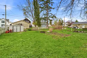 314 E Hancock St, New London, WI 54961 - Photo 21