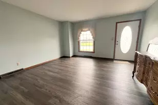 928 S Westfield St, Oshkosh, WI 54902 - Photo 7