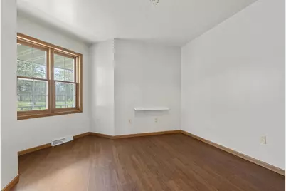 204875 Lake Drive, Rosholt, WI 54473 - Photo 9