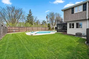 180 Arbor Ln, Green Bay, WI 54301 - Photo 67