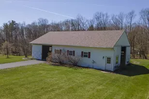 N4655 Quintessence Ct, New London, WI 54961 - Photo 37