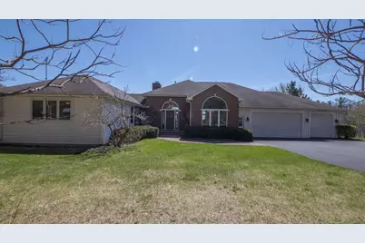 N4655 Quintessence Court, New London, WI 54961 - Photo 49