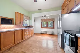 839 S Jackson St, Green Bay, WI 54301 - Photo 13