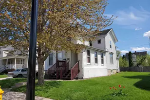 106 5th St, Fond du Lac, WI 54935 - Photo 3