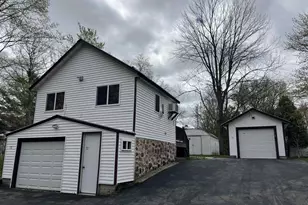 410 Franklin St, Waupaca, WI 54981 - Photo 9