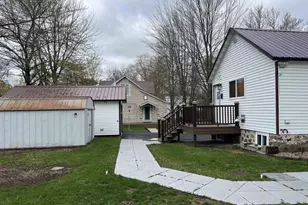 410 Franklin St, Waupaca, WI 54981 - Photo 7