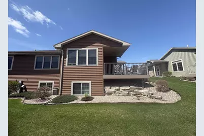 1256 Cameron Circle, Neenah, WI 54956 - Photo 3