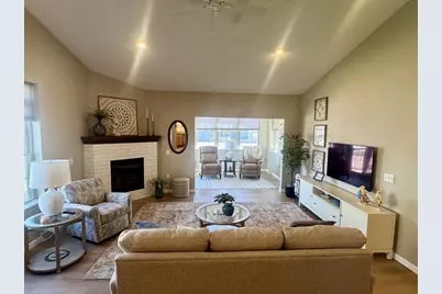 1256 Cameron Circle, Neenah, WI 54956 - Photo 5