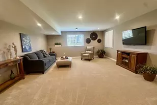 1256 Cameron Cir, Neenah, WI 54956 - Photo 23
