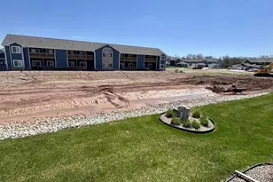 1256 Cameron Cir, Neenah, WI 54956 - Photo 35