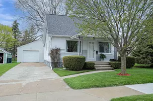 216 Williams St, Combined Locks, WI 54113 - Photo 25