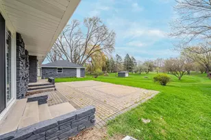 1034 Ridge Ln, Appleton, WI 54914 - Photo 35