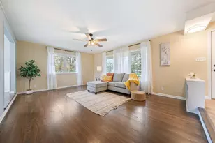 1034 Ridge Ln, Appleton, WI 54914 - Photo 13