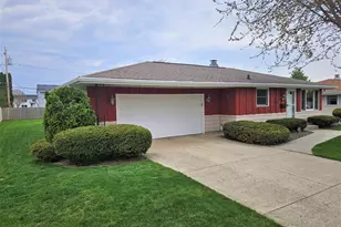 2005 Oak St, Oshkosh, WI 54901 - Photo 29