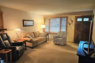 2005 Oak St, Oshkosh, WI 54901 - Photo 5