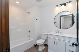 735 Hoffman Rd, Green Bay, WI 54301 - Photo 27