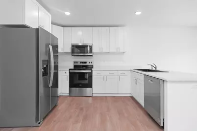 735 Hoffman Road, Green Bay, WI 54301 - Photo 11
