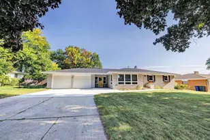 976 Watermolen Ave, Green Bay, WI 54304 - Photo 35