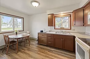 1119 Florence St, Marinette, WI 54143 - Photo 23