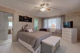 2384 Hickory Ln, Oshkosh, WI 54901 - Photo 43