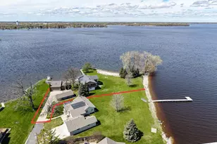 2384 Hickory Ln, Oshkosh, WI 54901 - Photo 59
