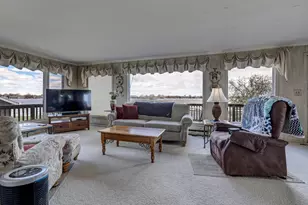 2384 Hickory Ln, Oshkosh, WI 54901 - Photo 25