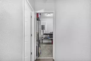 434 S Jackson St, Green Bay, WI 54301 - Photo 17