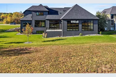 2011 Labyrinth Lane, De Pere, WI 54115 - Photo 7
