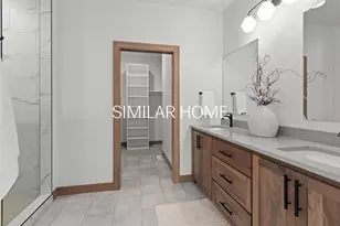 W5759 Roundstone Pl, Menasha, WI 54952 - Photo 11