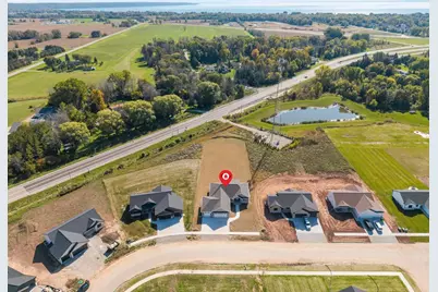 W5759 Roundstone Place, Menasha, WI 54952 - Photo 57