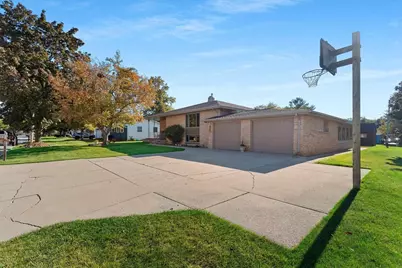 2203 Gilson Court, Green Bay, WI 54304 - Photo 53