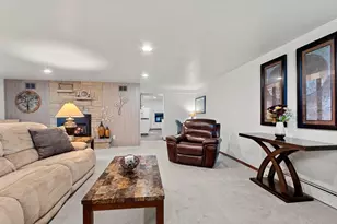 2203 Gilson Ct, Green Bay, WI 54304 - Photo 17