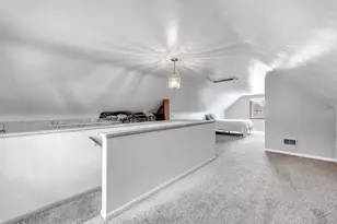 1262 Ridgedale Ct, Green Bay, WI 54304 - Photo 9
