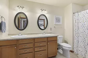 922 Denise Ct, Kaukauna, WI 54130 - Photo 13