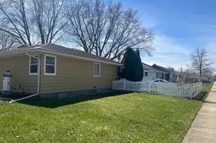 394 Taft St, Fond du Lac, WI 54935 - Photo 3