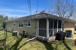 394 Taft St, Fond du Lac, WI 54935 - Photo 5